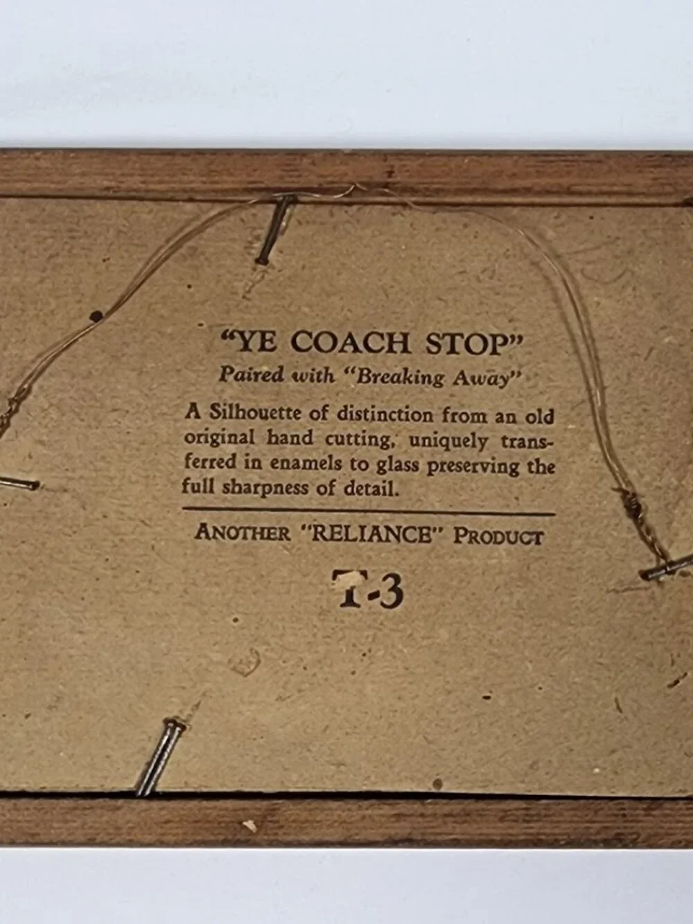 Vintage Reliance Ye Coach Stop Breaking Away T-3 Glass Silhouette Art Pair
